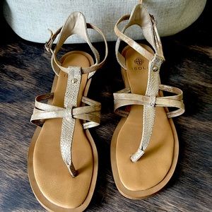 Isola Marica Women’s Gold Suede Strappy Sandals sz 7.5